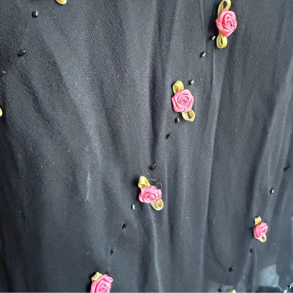 vintage y2k 100% silk beaded top asymmetrical hem rose straps - Picture 6 of 7